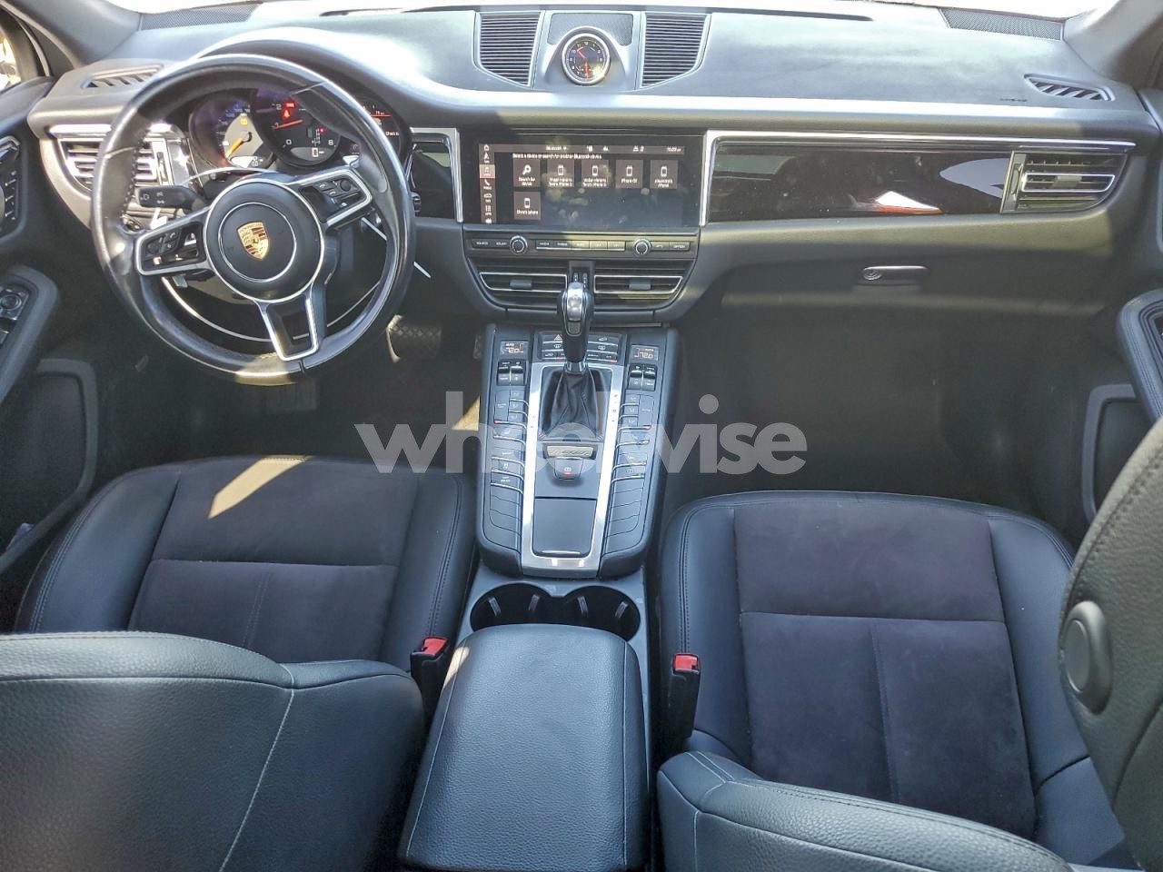 Photo 8 of 2020 PORSCHE MACAN (VIN WP1AA2A58LLB12697)