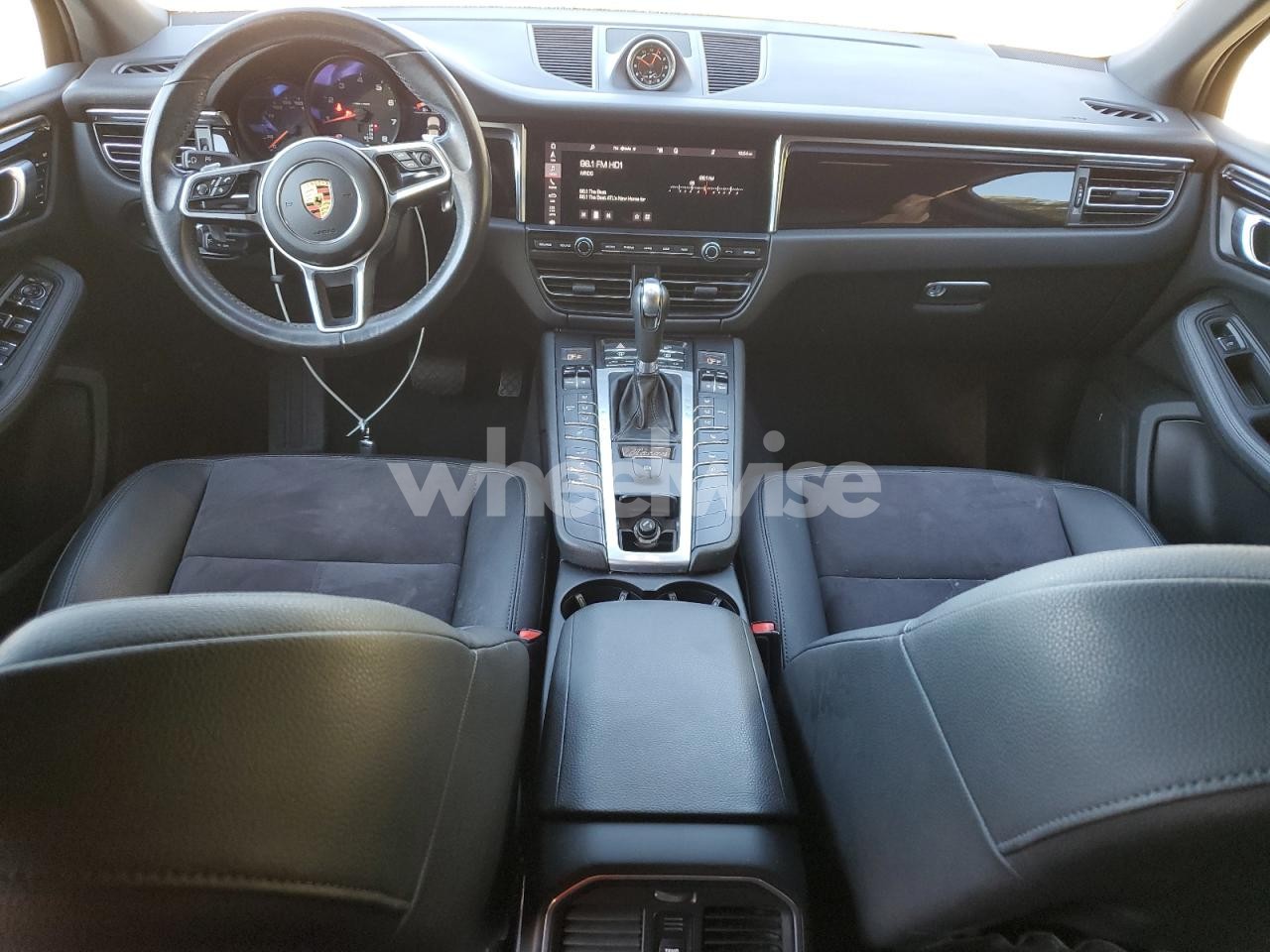 Photo 8 of 2021 PORSCHE MACAN N/A (VIN WP1AA2A58MLB01264)