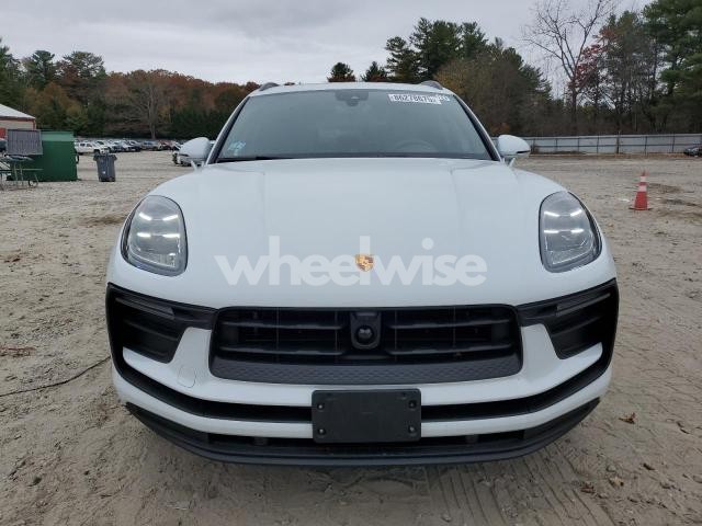 2025 PORSCHE MACAN BASE N/A (VIN WP1AA2A58SLB12486) main photo