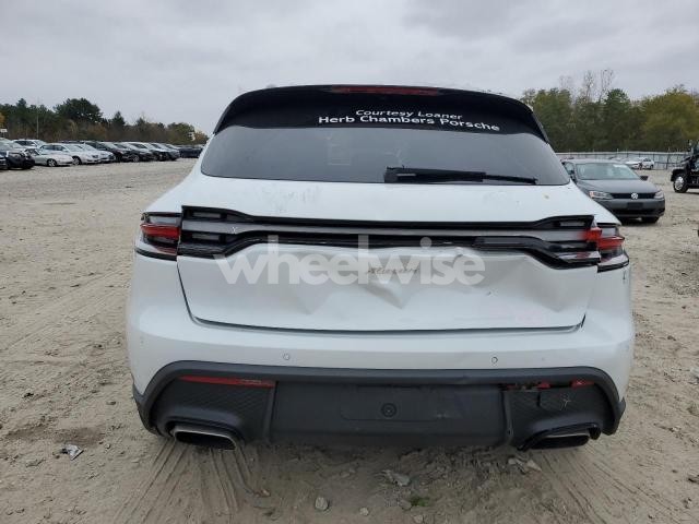 Photo 9 of 2025 PORSCHE MACAN BASE N/A (VIN WP1AA2A58SLB12486)