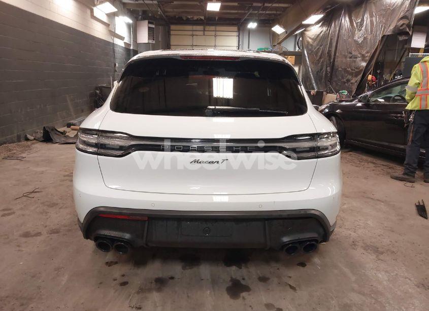 Photo 17 of 2024 Porsche Macan BASE (PDK)/T (VIN WP1AA2A59RLB10479)