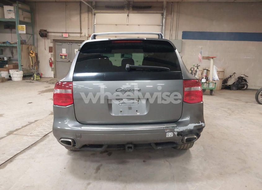 Photo 16 of 2010 Porsche Cayenne N/A (VIN WP1AA2APXALA04788)