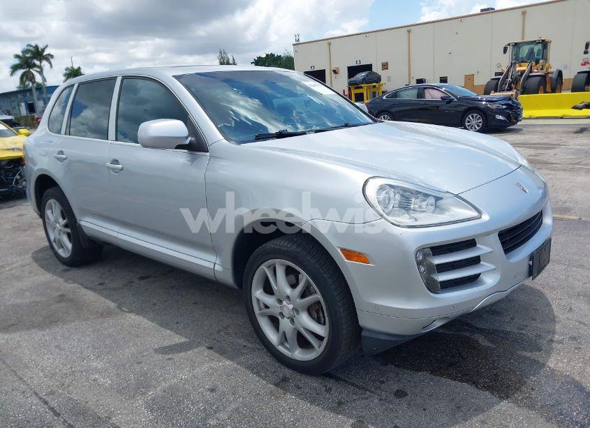 2010 Porsche Cayenne N/A (VIN WP1AA2APXALA04791) main photo