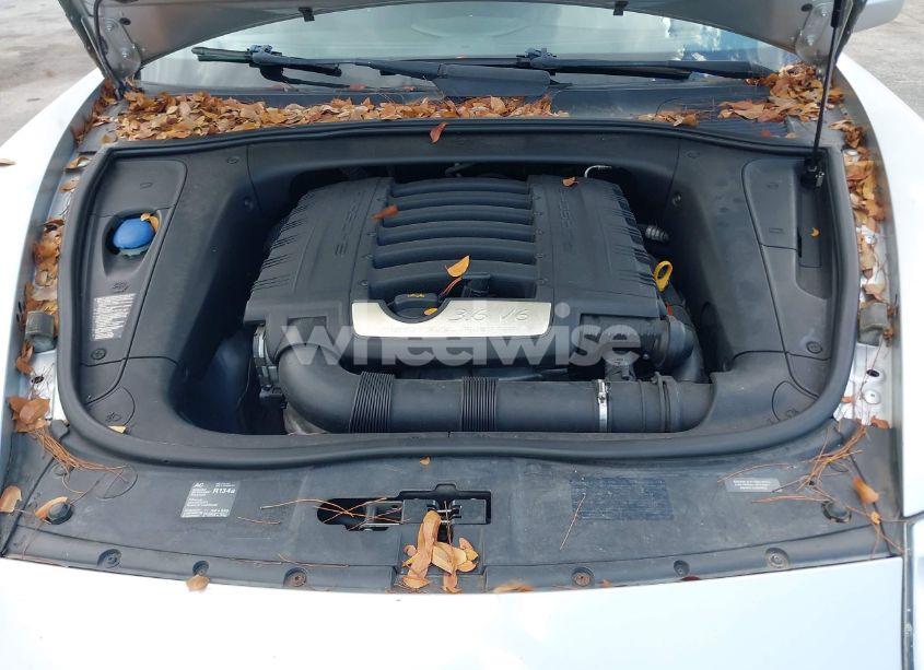 Photo 10 of 2010 Porsche Cayenne N/A (VIN WP1AA2APXALA04791)