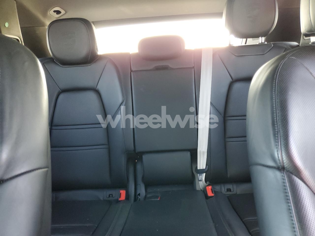 Photo 10 of 2023 PORSCHE CAYENNE BASE (VIN WP1AA2AY0PDA02947)