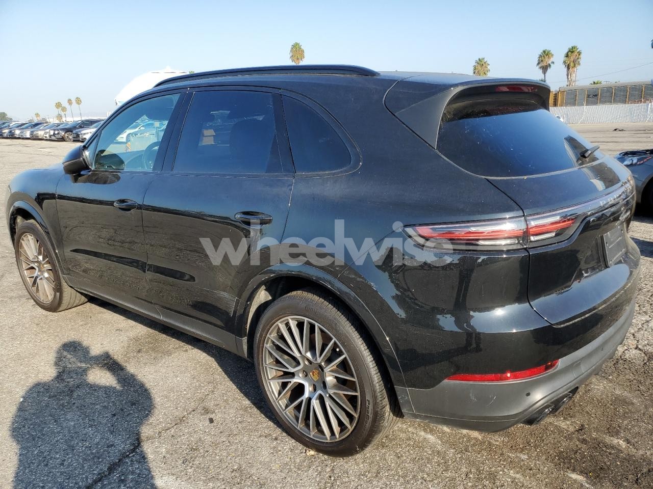 Photo 2 of 2023 PORSCHE CAYENNE BASE (VIN WP1AA2AY0PDA02947)