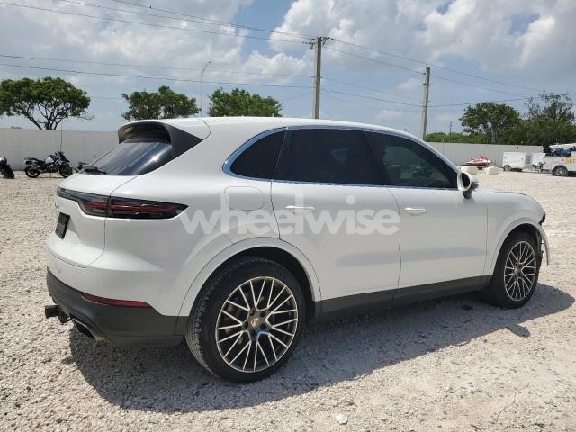 2020 PORSCHE CAYENNE N/A (VIN WP1AA2AY1LDA03390) main photo