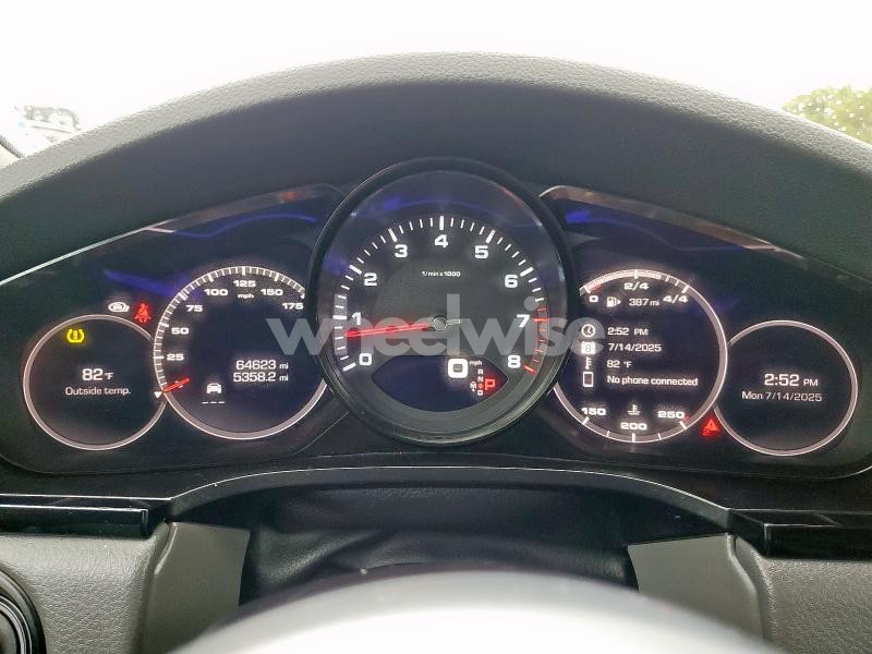 Photo 10 of 2021 PORSCHE CAYENNE N/A (VIN WP1AA2AY1MDA06839)