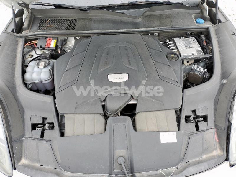 Photo 9 of 2021 PORSCHE CAYENNE N/A (VIN WP1AA2AY1MDA06839)
