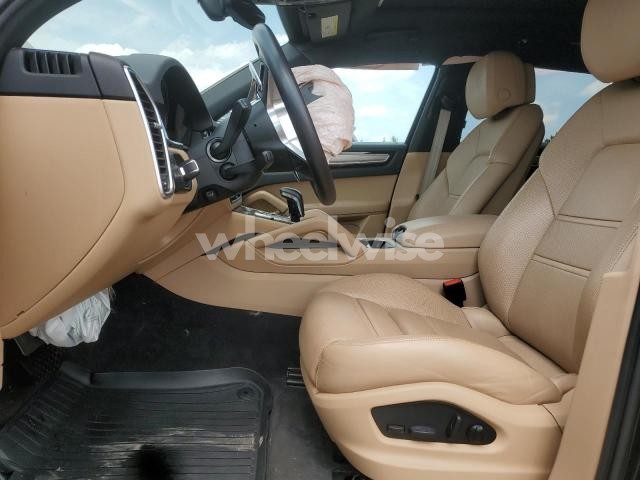 Photo 10 of 2023 PORSCHE CAYENNE BASE N/A (VIN WP1AA2AY2PDA05090)