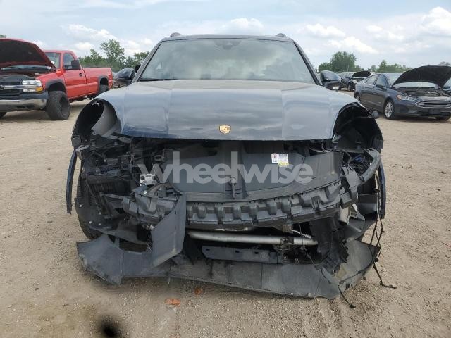 Photo 2 of 2023 PORSCHE CAYENNE BASE N/A (VIN WP1AA2AY2PDA05090)