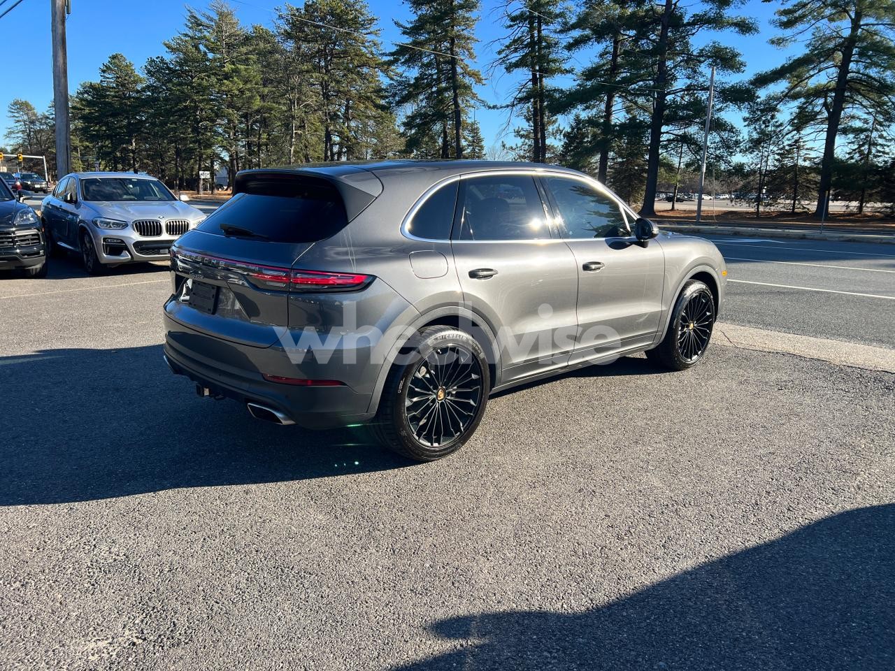 Photo 4 of 2020 PORSCHE CAYENNE N/A (VIN WP1AA2AY3LDA09949)