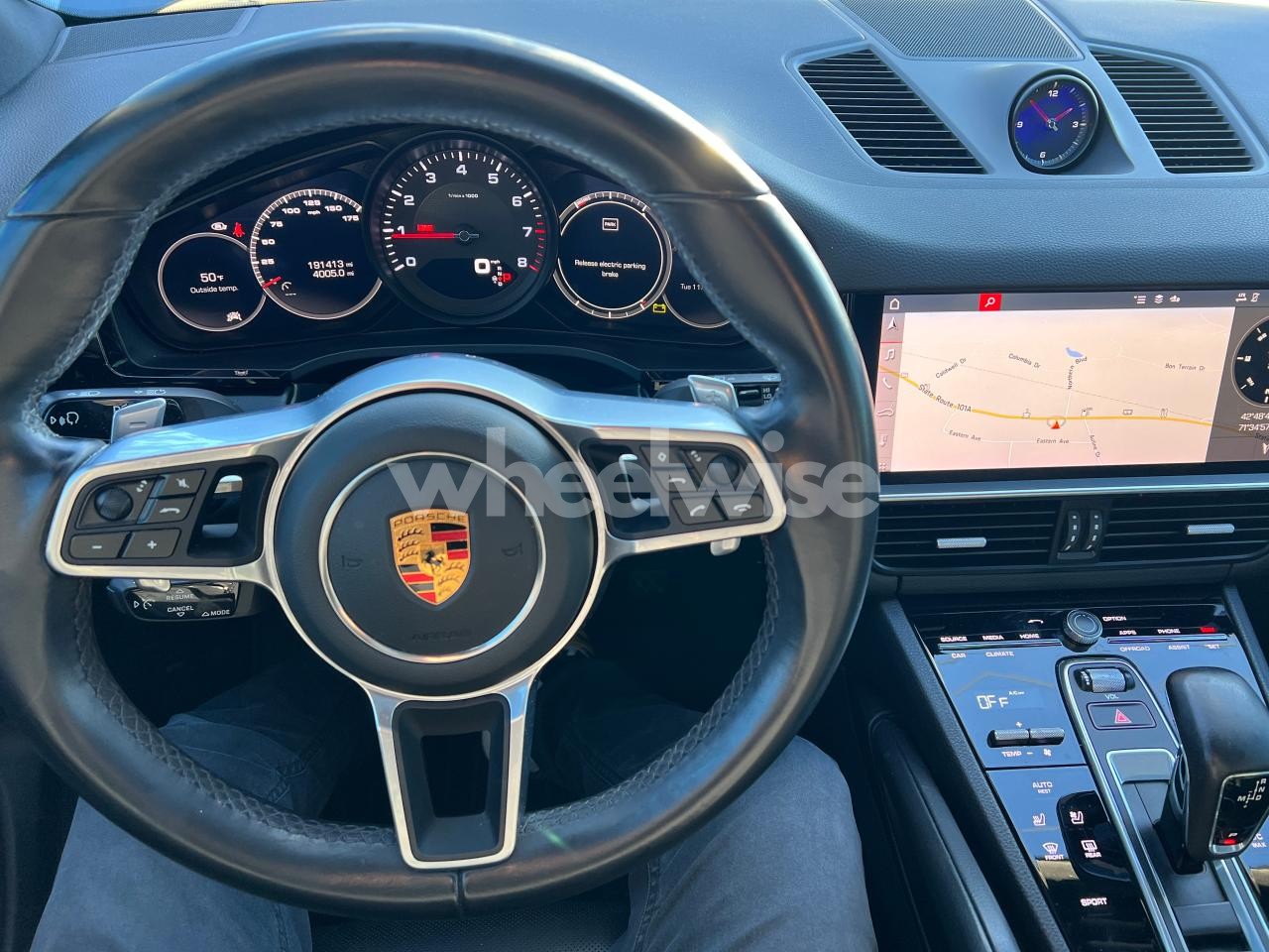 Photo 7 of 2020 PORSCHE CAYENNE N/A (VIN WP1AA2AY3LDA09949)