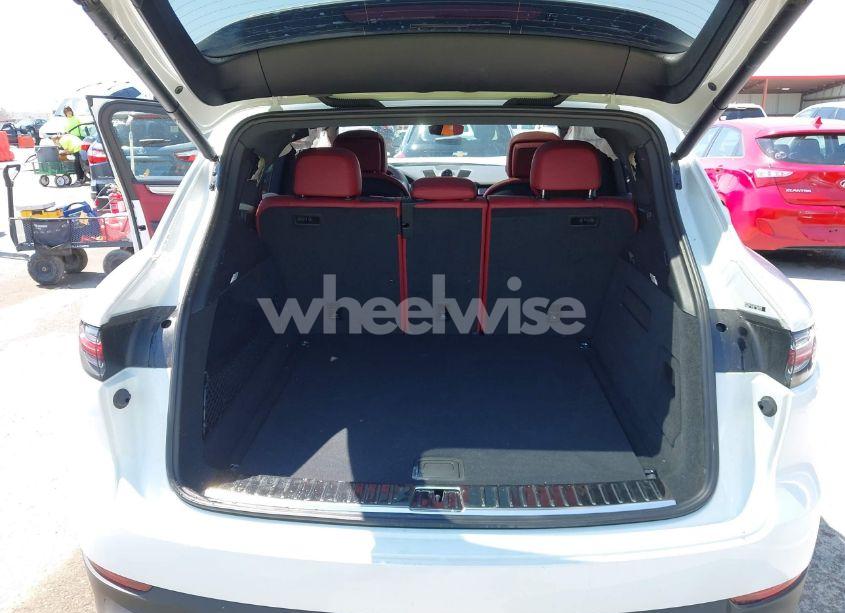 Photo 17 of 2023 Porsche Cayenne PLATINUM EDITION (VIN WP1AA2AY5PDA03348)