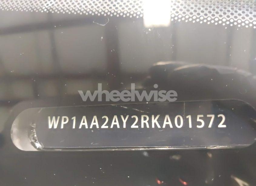 Photo 17 of 2024 Porsche Cayenne N/A (VIN WP1AA2AY5RDA01585)