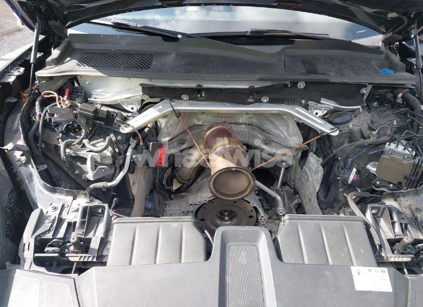 Photo 10 of 2019 Porsche Cayenne N/A (VIN WP1AA2AY6KDA01777)