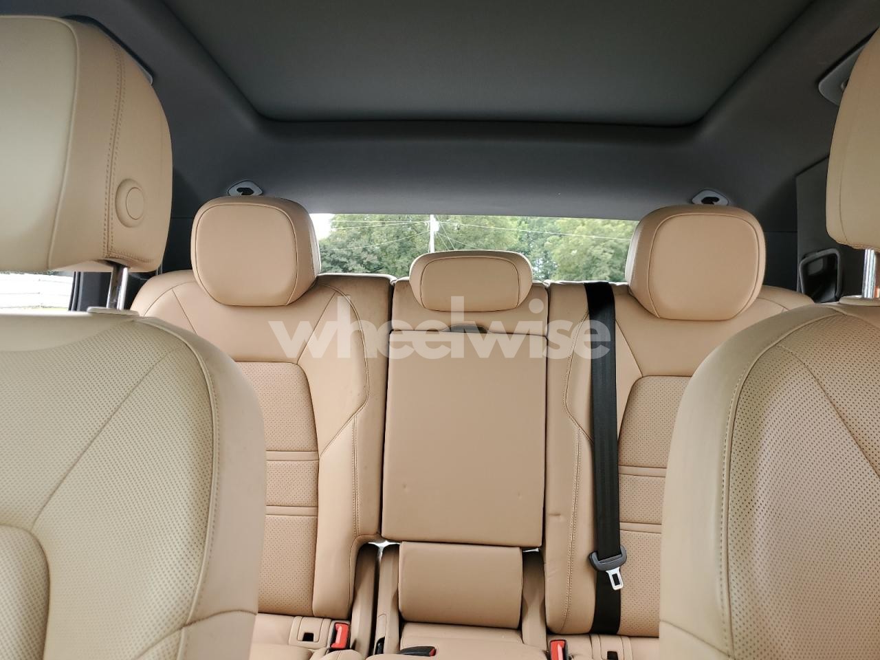 Photo 10 of 2019 PORSCHE CAYENNE (VIN WP1AA2AY6KDA04968)