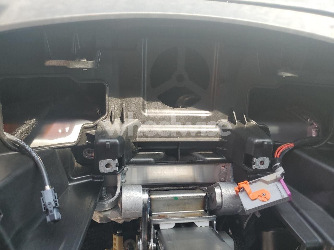 Photo 9 of 2024 PORSCHE CAYENNE N/A (VIN WP1AA2AY6RDA12143)