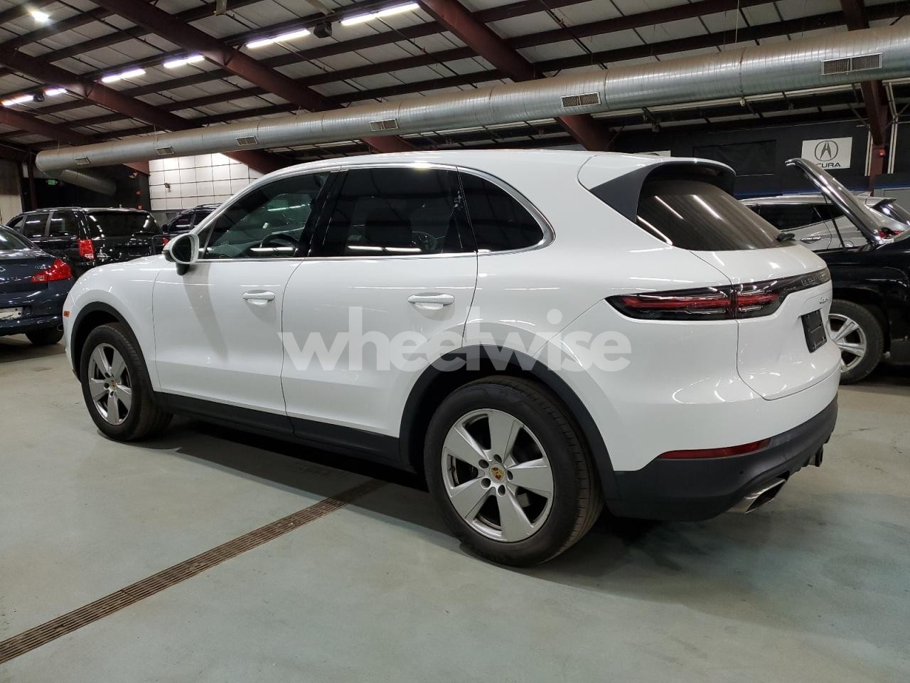 Photo 2 of 2019 PORSCHE CAYENNE (VIN WP1AA2AY7KDA18653)