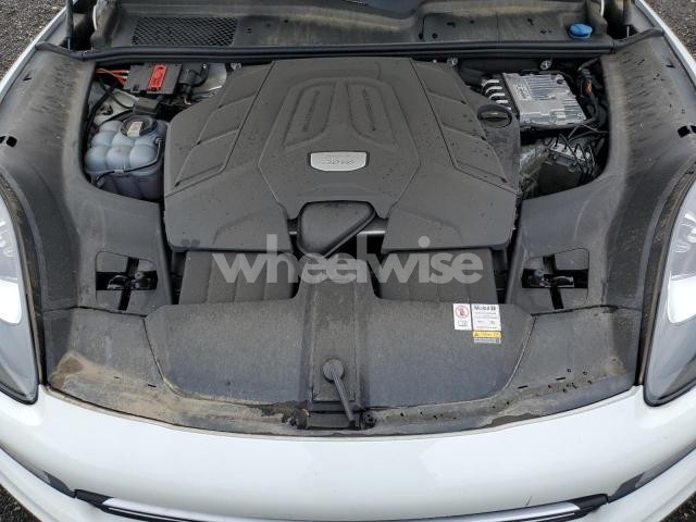 Photo 10 of 2023 PORSCHE CAYENNE BASE N/A (VIN WP1AA2AY8PDA04901)