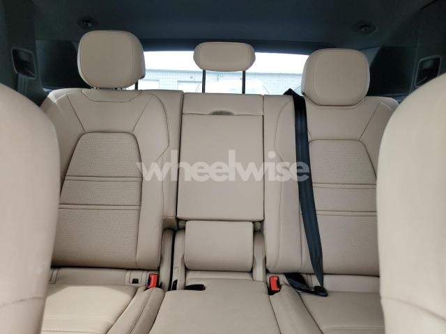 Photo 6 of 2023 PORSCHE CAYENNE BASE N/A (VIN WP1AA2AY8PDA04901)