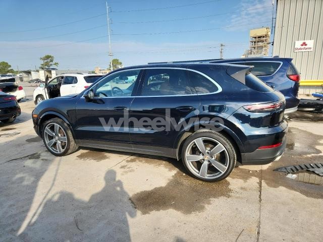 Photo 4 of 2019 PORSCHE CAYENNE N/A (VIN WP1AA2AY9KDA18458)