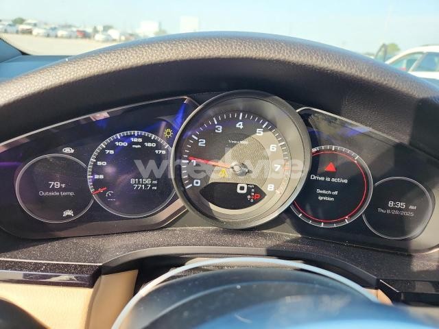 Photo 6 of 2019 PORSCHE CAYENNE N/A (VIN WP1AA2AY9KDA18458)