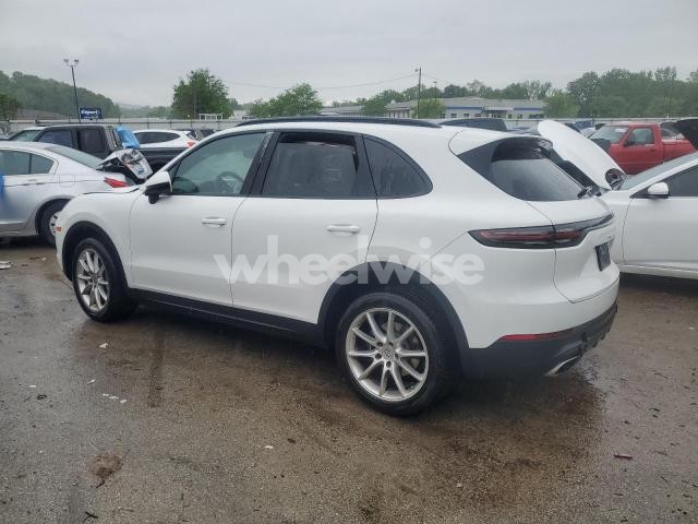 Photo 2 of 2023 PORSCHE CAYENNE BASE N/A (VIN WP1AA2AY9PDA03787)