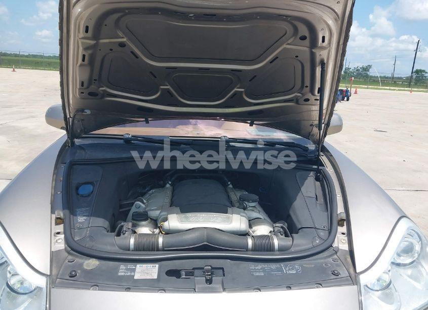 Photo 10 of 2008 Porsche Cayenne S (VIN WP1AB29P48LA42903)