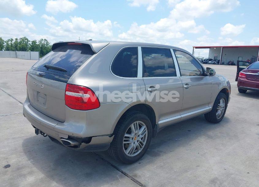 Photo 4 of 2008 Porsche Cayenne S (VIN WP1AB29P48LA42903)