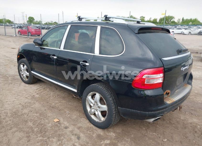 Photo 3 of 2005 Porsche Cayenne S (VIN WP1AB29PX5LA65808)