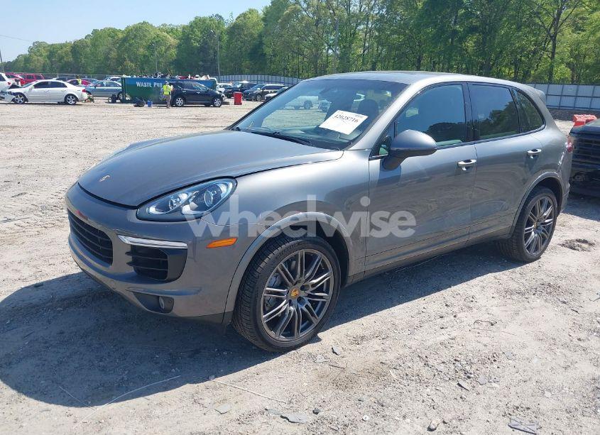 Photo 2 of 2018 Porsche Cayenne S (VIN WP1AB2A21JLA60264)