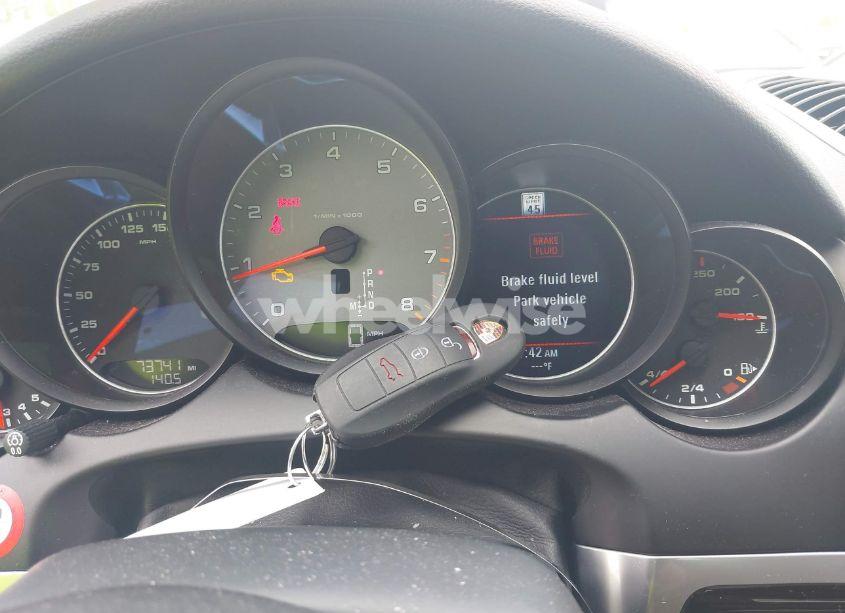 Photo 11 of 2016 Porsche Cayenne S (VIN WP1AB2A23GLA95509)