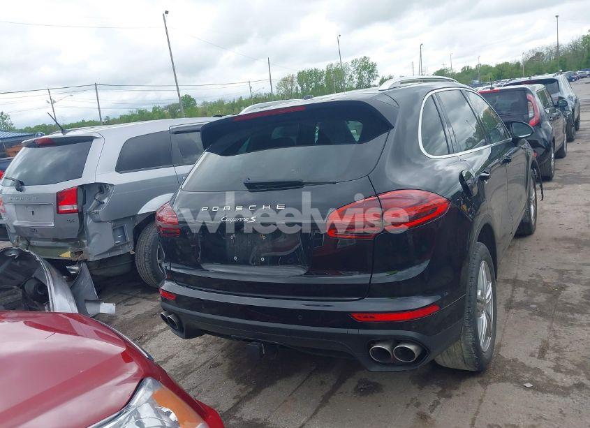 Photo 16 of 2016 Porsche Cayenne S (VIN WP1AB2A23GLA95509)