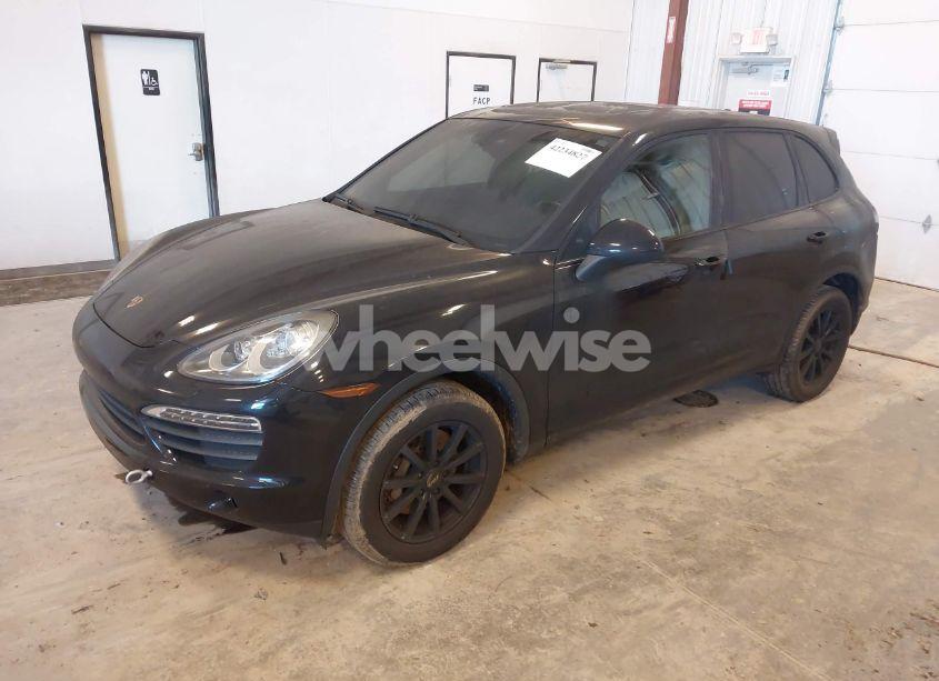 Photo 2 of 2011 Porsche Cayenne S (VIN WP1AB2A24BLA46442)