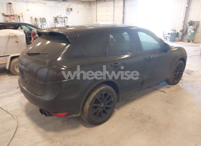 Photo 4 of 2011 Porsche Cayenne S (VIN WP1AB2A24BLA46442)