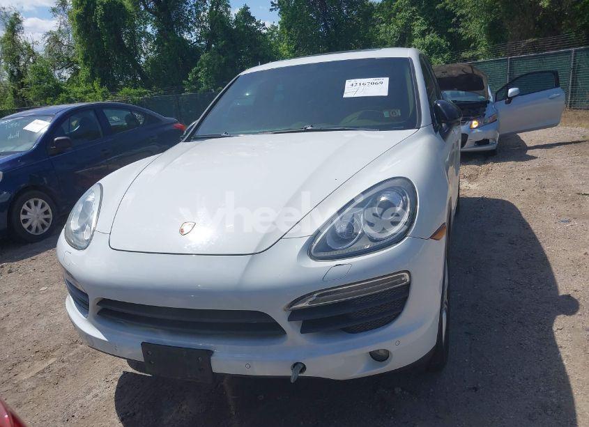 Photo 12 of 2012 Porsche Cayenne S (VIN WP1AB2A24CLA48791)