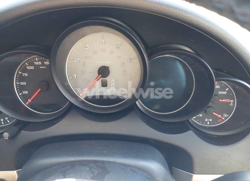 Photo 15 of 2016 Porsche Cayenne S (VIN WP1AB2A24GLA92778)