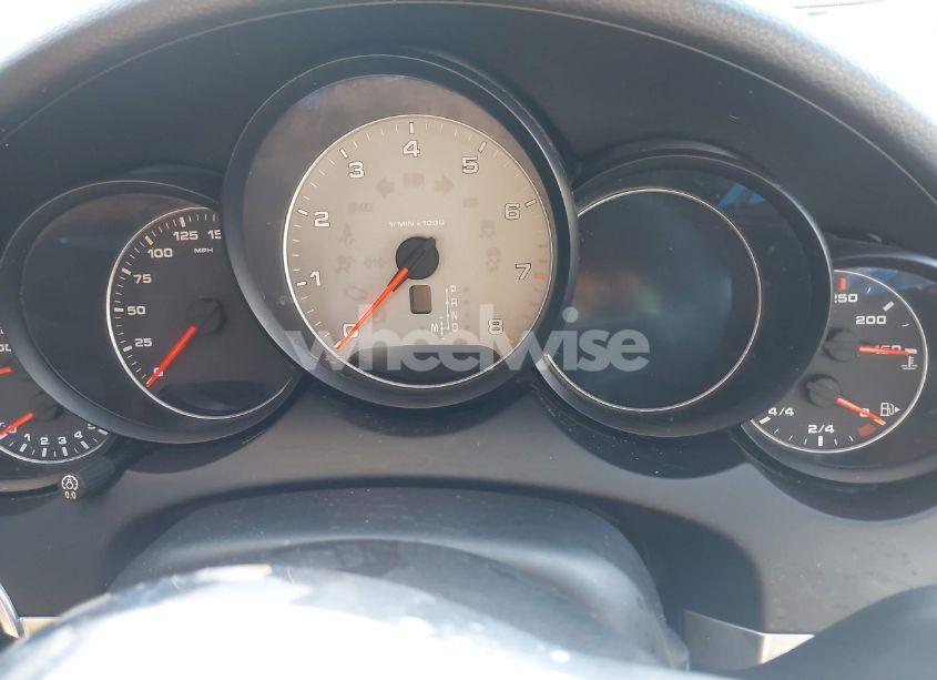 Photo 7 of 2016 Porsche Cayenne S (VIN WP1AB2A24GLA92778)