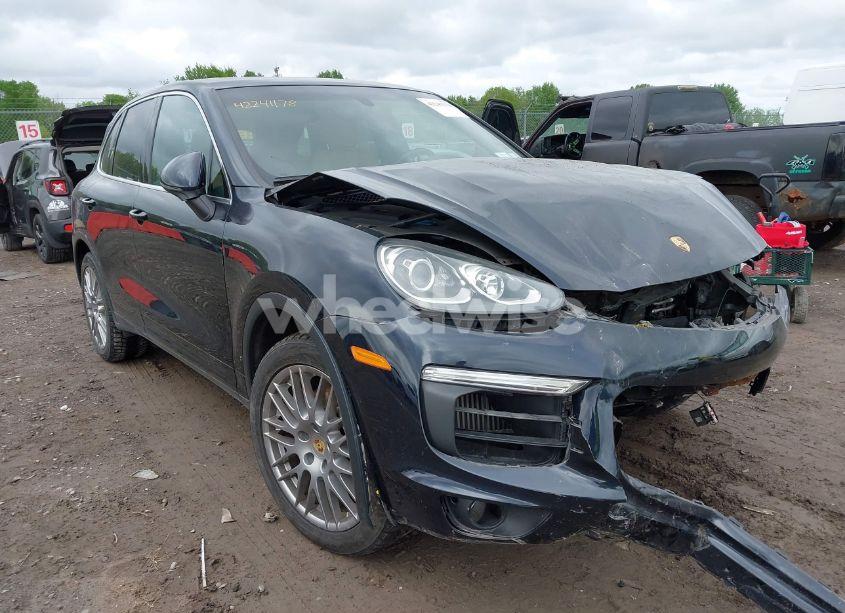 Photo 19 of 2017 Porsche Cayenne S (VIN WP1AB2A24HLA53402)