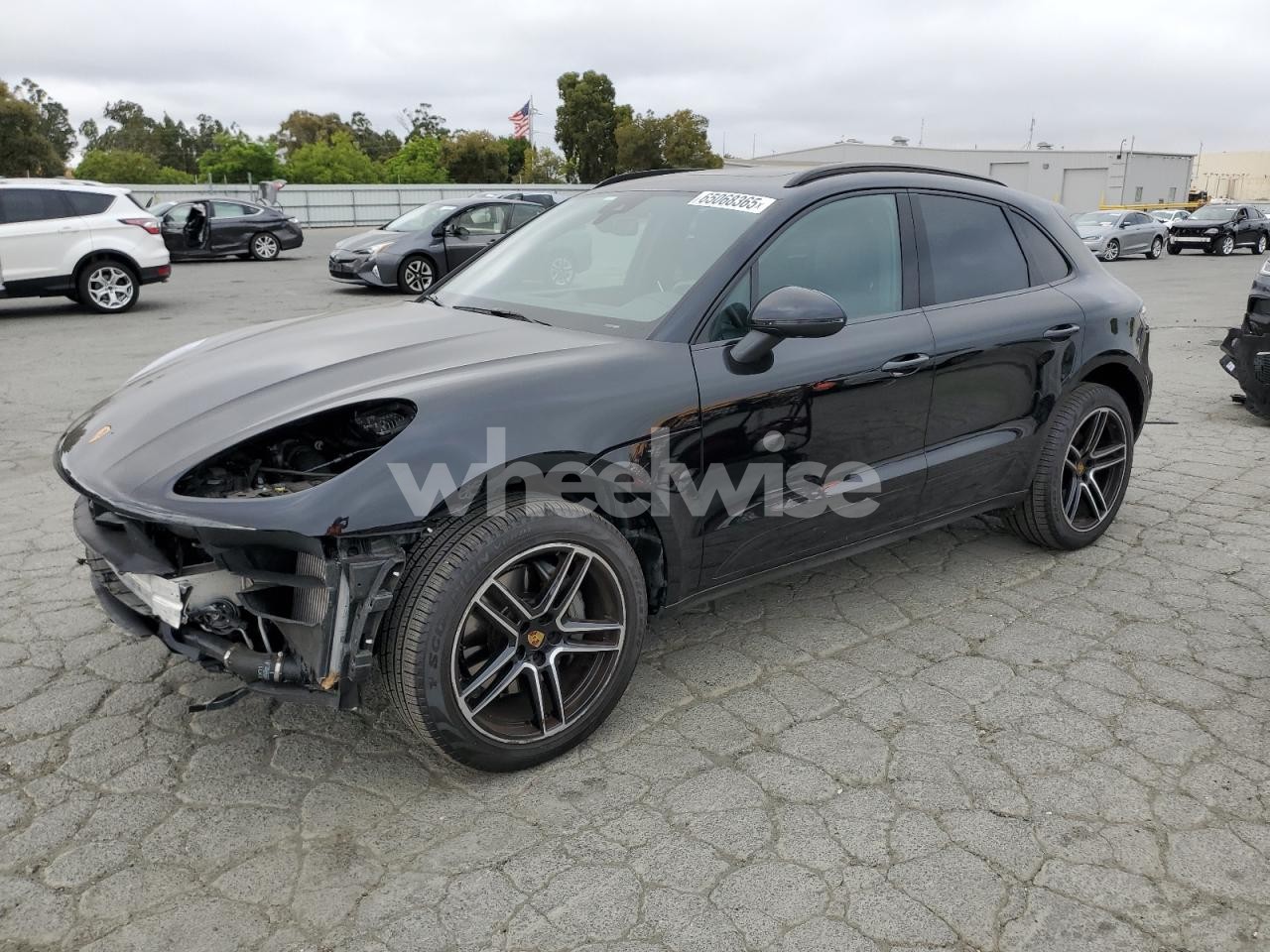 2019 PORSCHE MACAN S (VIN WP1AB2A50KLB31403) main photo