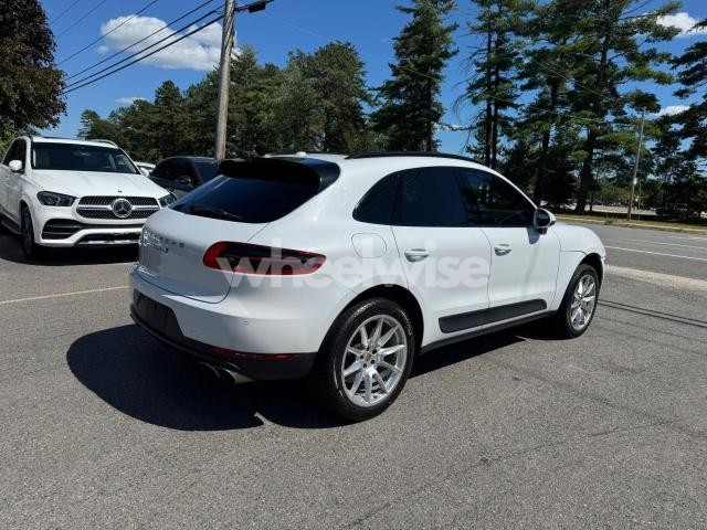 Photo 3 of 2016 PORSCHE MACAN S N/A (VIN WP1AB2A54GLB50415)