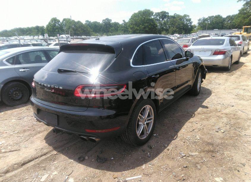 Photo 4 of 2016 Porsche Macan S (VIN WP1AB2A56GLB40663)