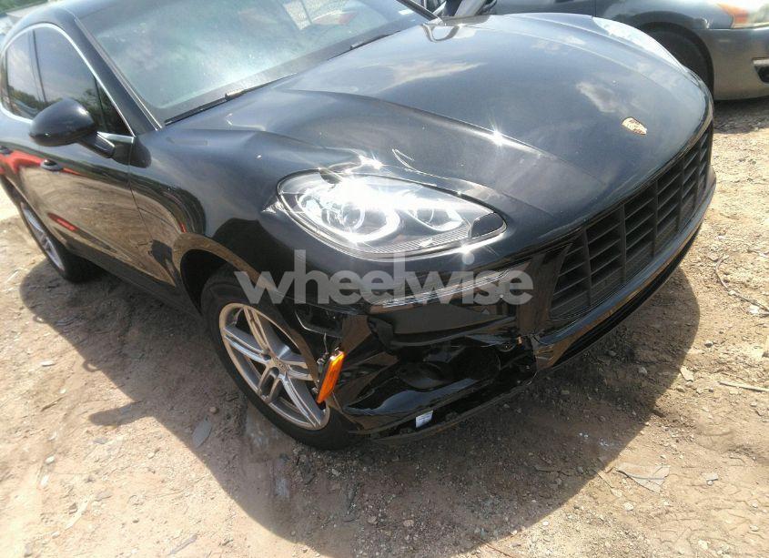 Photo 6 of 2016 Porsche Macan S (VIN WP1AB2A56GLB40663)