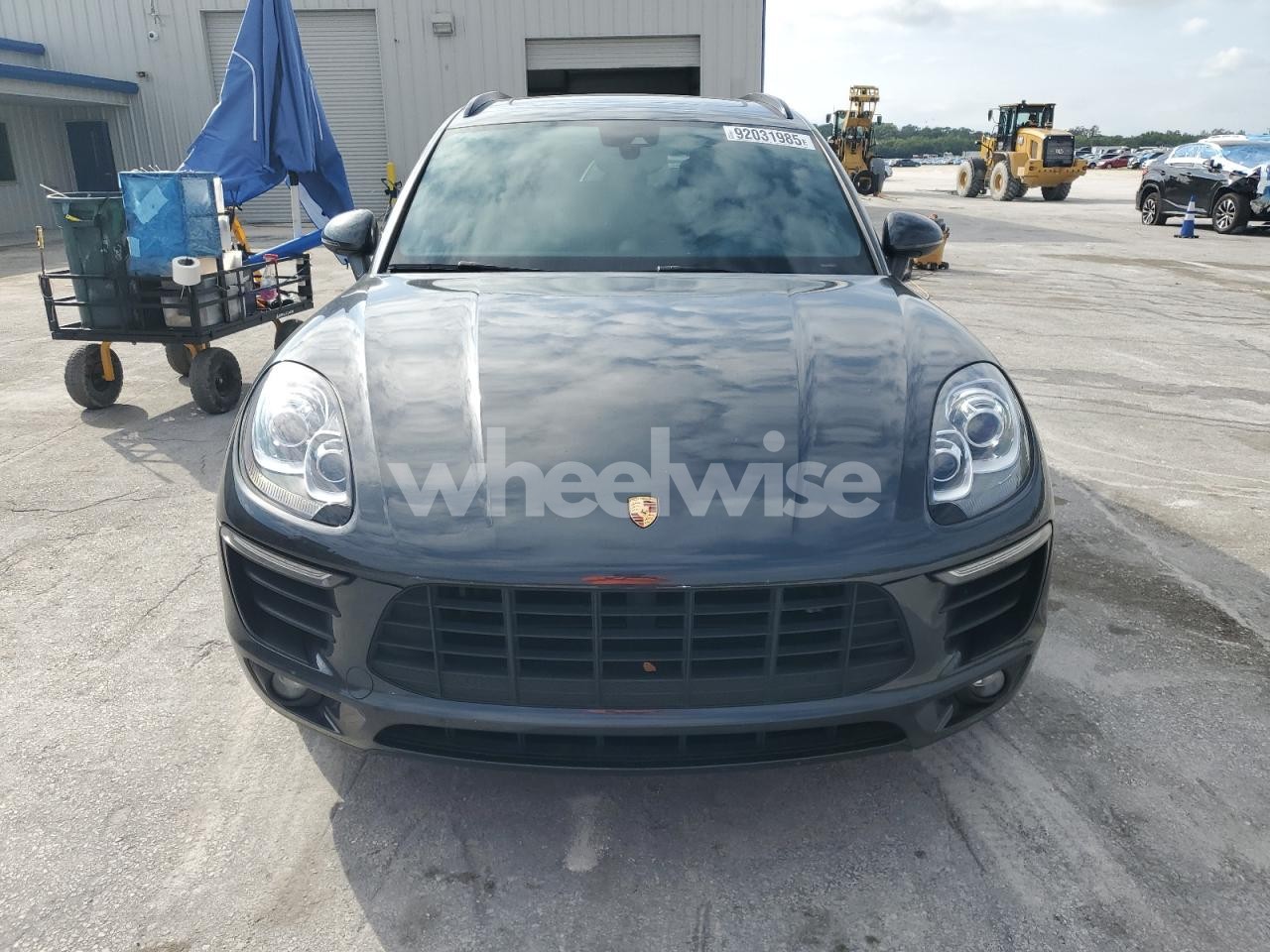 Photo 5 of 2018 PORSCHE MACAN S (VIN WP1AB2A57JLB38539)