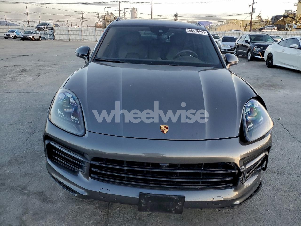 Photo 5 of 2019 PORSCHE CAYENNE S (VIN WP1AB2AY5KDA62065)