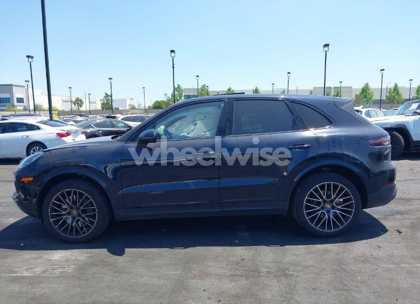 Photo 15 of 2019 Porsche Cayenne S (VIN WP1AB2AY9KDA64014)