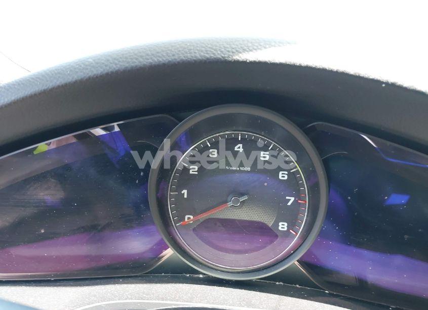 Photo 7 of 2019 Porsche Cayenne S (VIN WP1AB2AY9KDA64014)