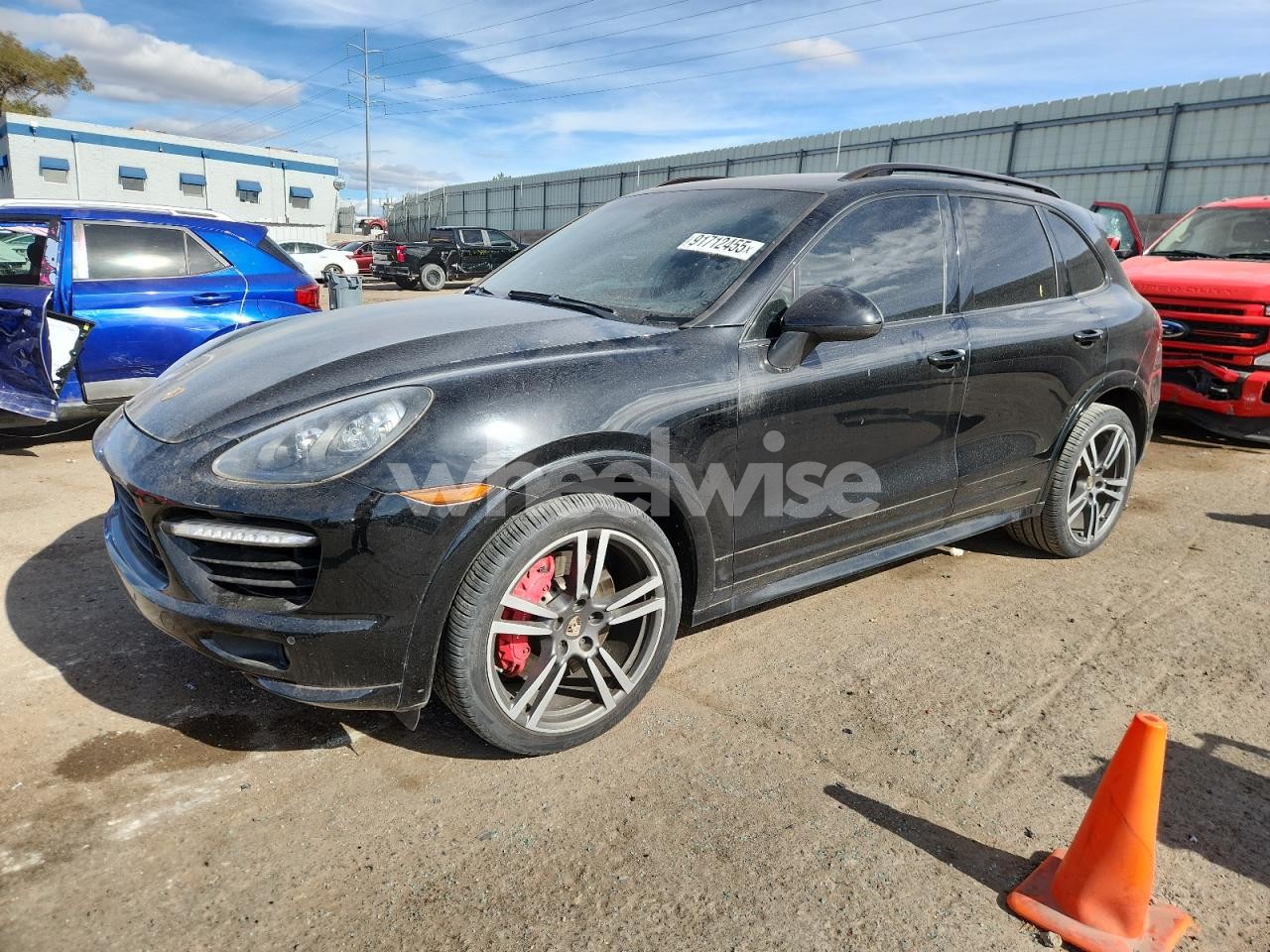 2012 PORSCHE CAYENNE TURBO (VIN WP1AC2A24CLA84283) main photo