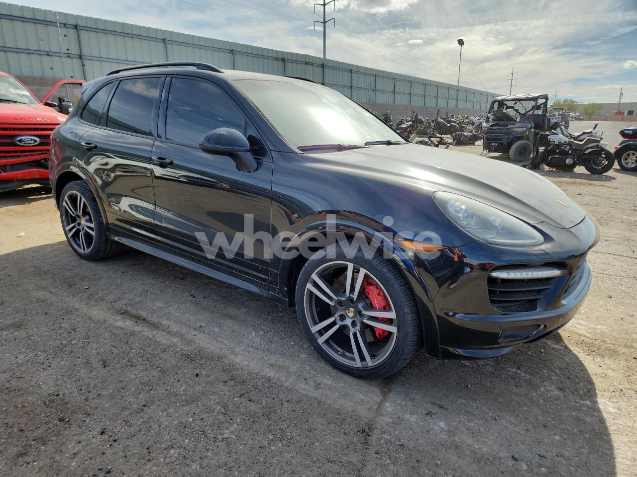 Photo 4 of 2012 PORSCHE CAYENNE TURBO (VIN WP1AC2A24CLA84283)